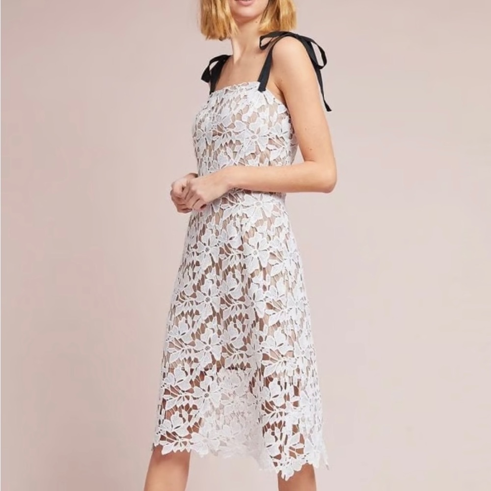 Donna Morgan Women’s White Lace Midi Dress!